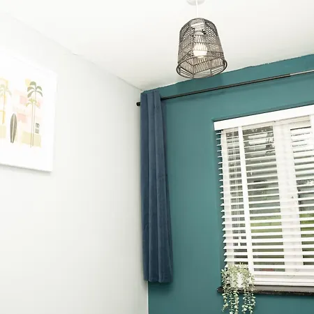 Peaceful Nr Roundhay Park Apartment *