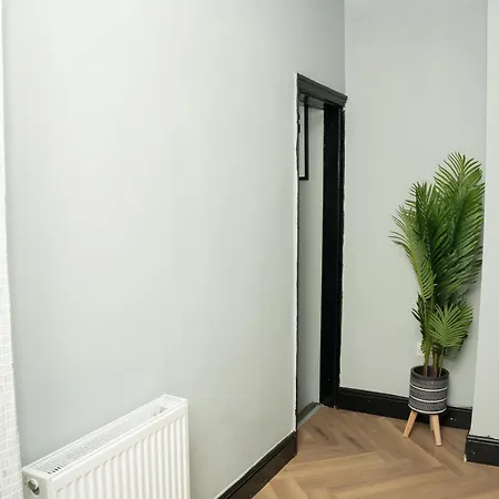 Peaceful Nr Roundhay Park Apartment *